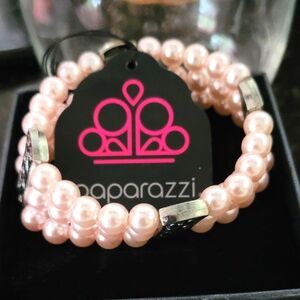 Pink faux pearl bracelet